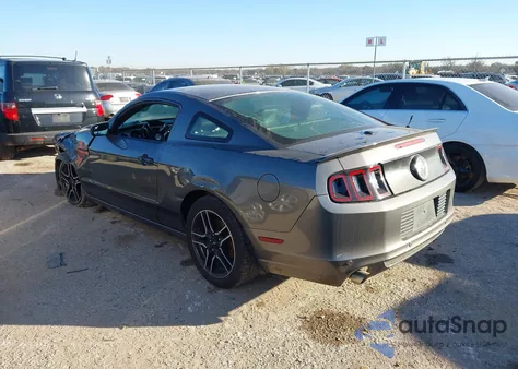 2014 Ford Mustang V6 Premium from USA, damaged, VIN 1ZVBP8AM5E5217099